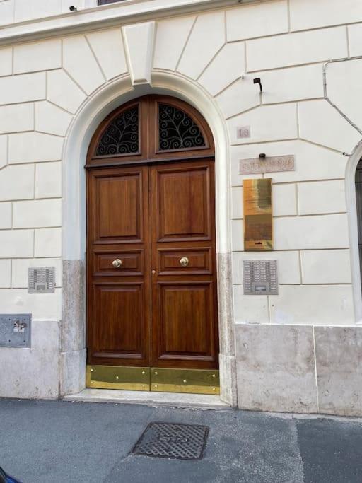 Blue Vatican House Рим Экстерьер фото